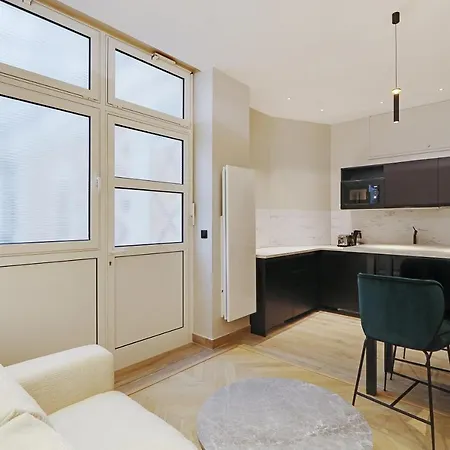 Pick A Flat's In Parc Monceau - Boulevard De Courcelles Appartamento Parigi